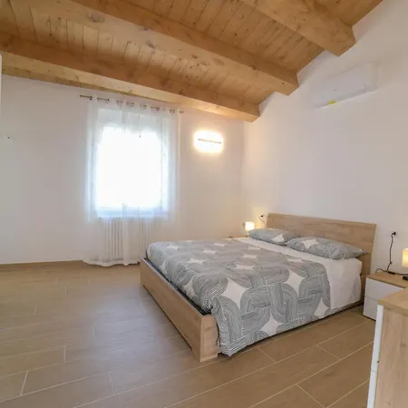 La Piazzetta Holiday House Serra de' Conti Exterior photo