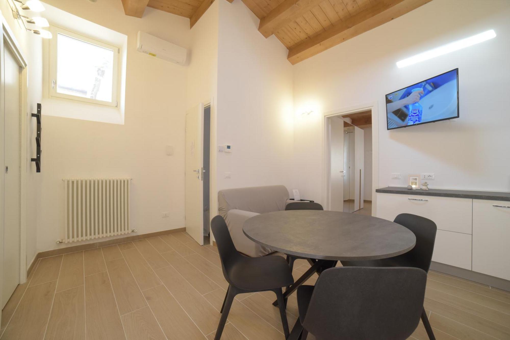 La Piazzetta House Serra de' Conti
